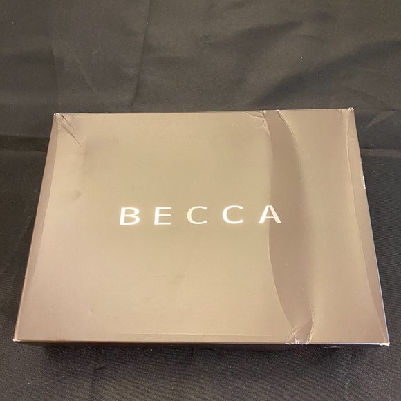 BECCA Ultimate Perfection Complexion 5-Piece Kit MINK NEW in Box - Picture 10 of 13